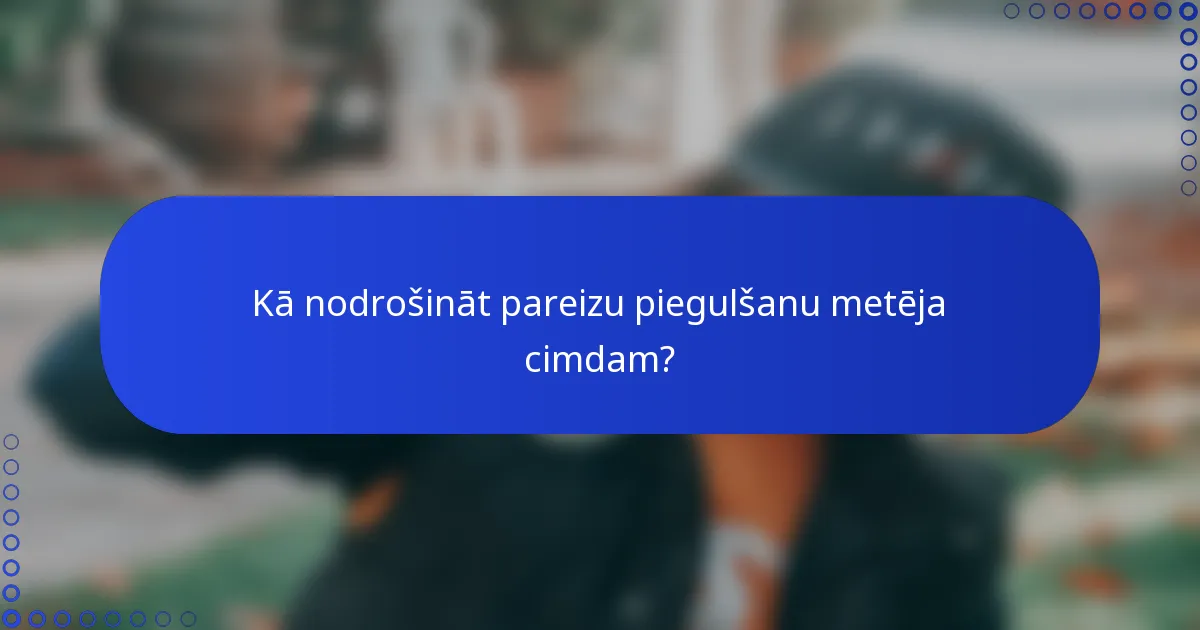 Kā nodrošināt pareizu piegulšanu metēja cimdam?